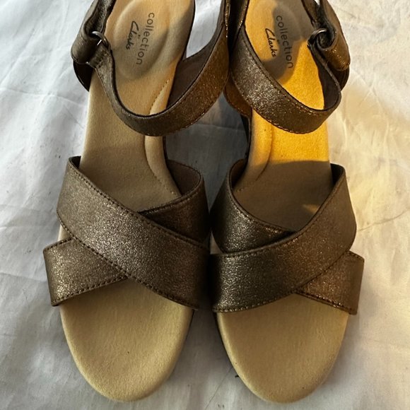 Clarks Shoes Clarks Womens Lafley Clara Wedge Sandal Metallic Textile Women Size 8m New